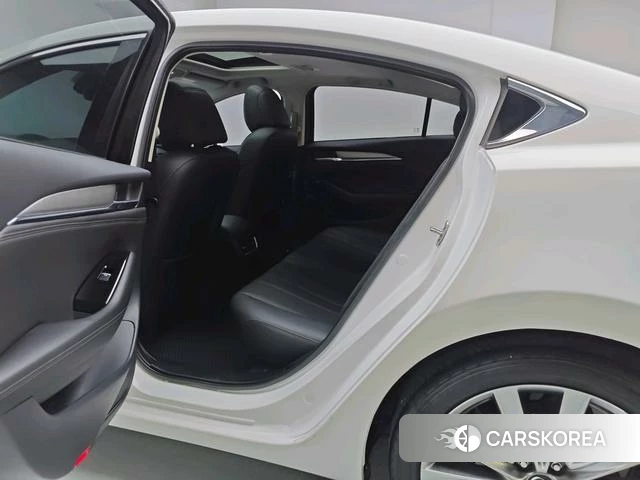 Mazda Atenza 2023 Белый из Китая, фото 2