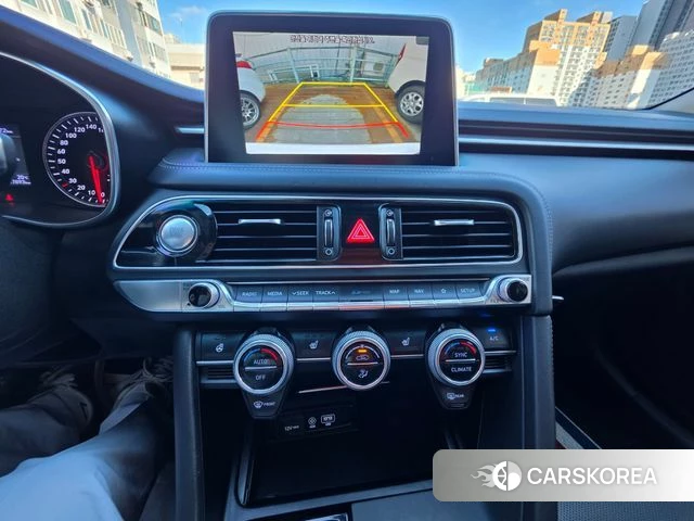 Genesis G70 2018 Белый из Кореи, фото 2