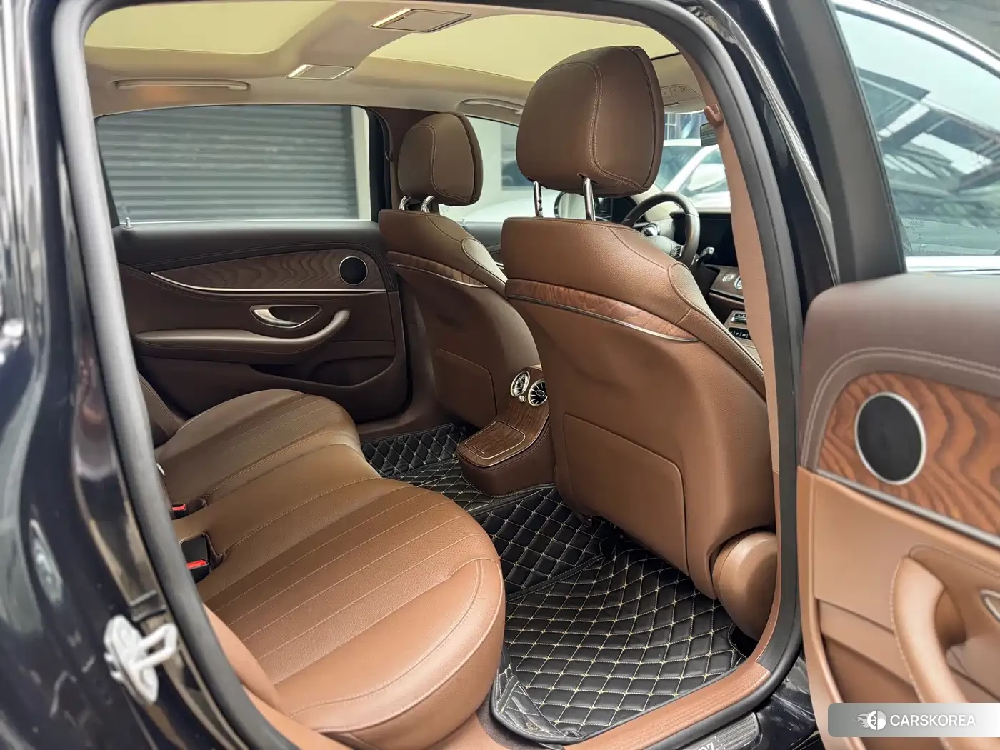 Mercedes-Benz E-Class id 4649287 из Китая 2