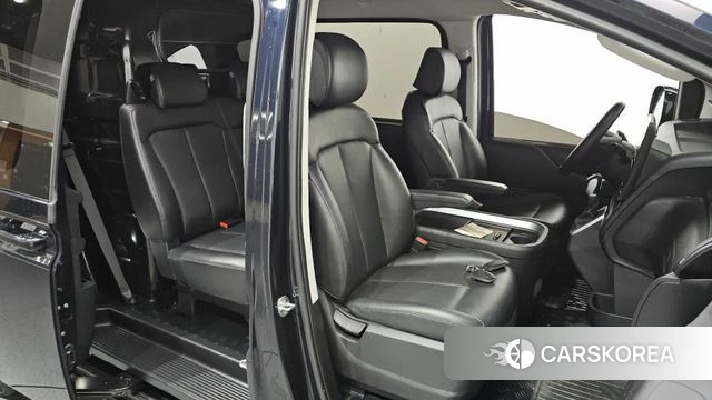Hyundai Staria 2021 Синий из Кореи, фото 2