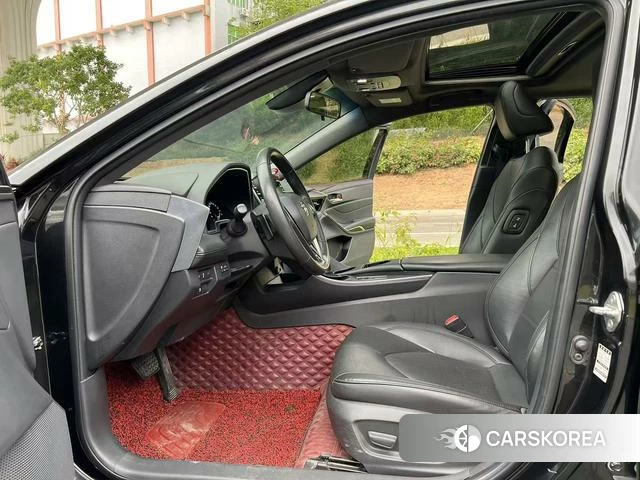 Toyota Avalon 2022 Черный из Китая, фото 2