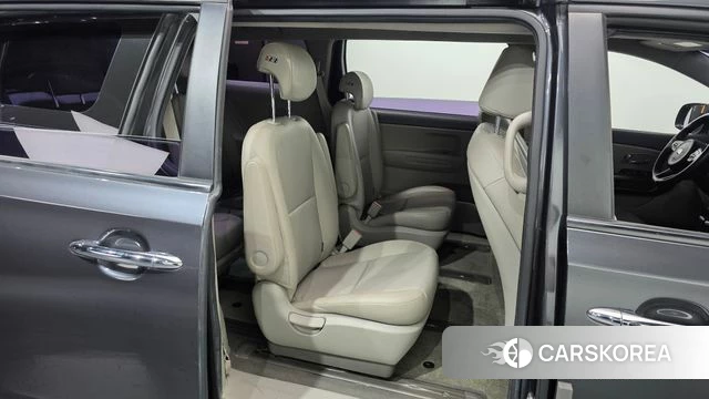 Kia All New Carnival 2018 Серый из Кореи, фото 2
