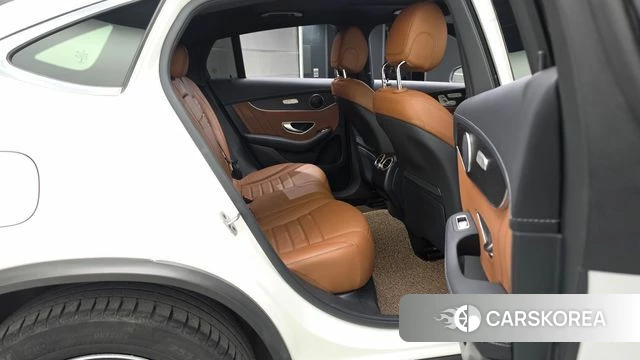 Mercedes-Benz GLC-Class X253 2021 Белый из Кореи, фото 2