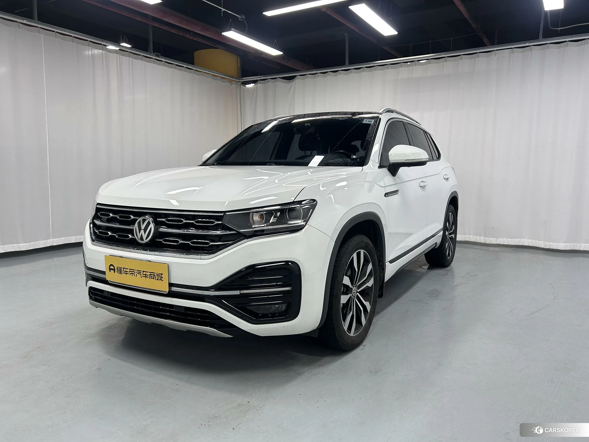 Volkswagen Tayron 2021 Белый из Китая, фото 2