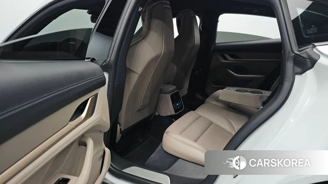 Porsche Taycan 2021 Белый из Кореи, фото 2