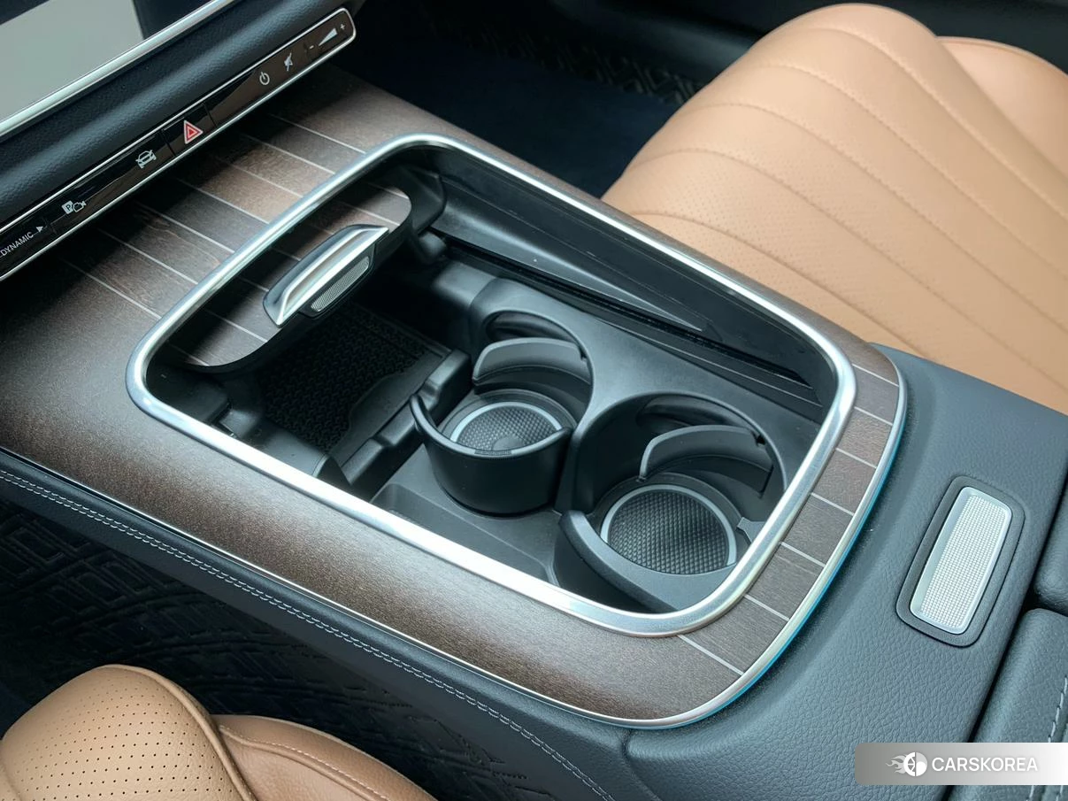 Mercedes-Benz E-Class 2023 Черный из Китая, фото 2