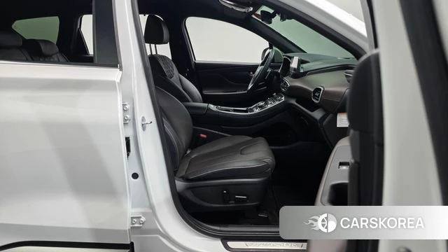 Hyundai The New Santa Fe 2023 Белый из Кореи, фото 2