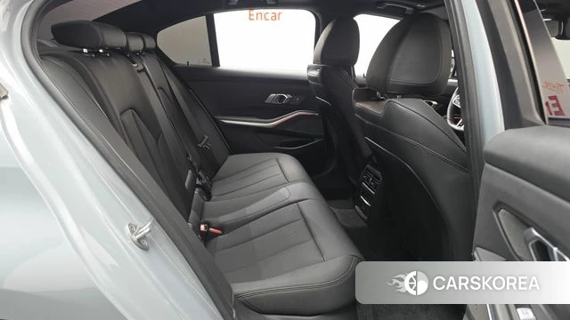 BMW 3 Series (G20) 2026 Серебристо-серый из Кореи, фото 2