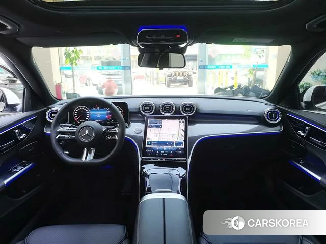 Mercedes-Benz C-class 2024 Белый из Китая, фото 2