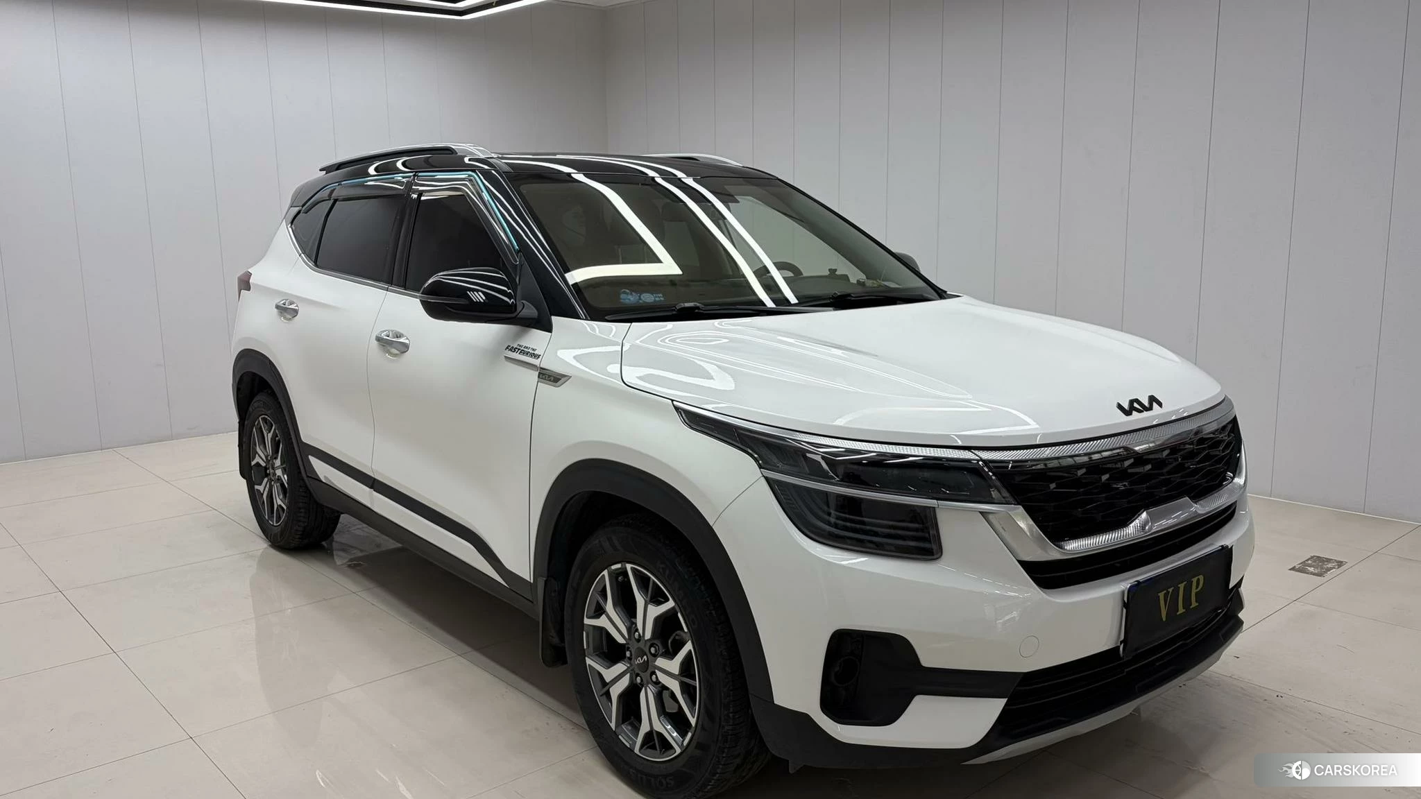 Kia KX3 2021 Белый из Китая, фото 2