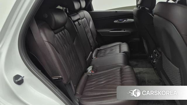 Genesis GV70 2021 Белый из Кореи, фото 2