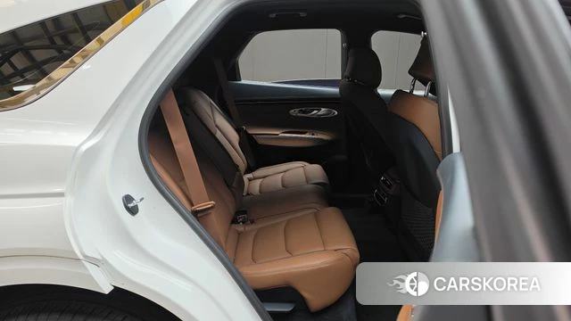 Genesis GV70 2021 Белый из Кореи, фото 2