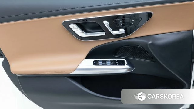 Mercedes-Benz E-Class W214 2025 Белый из Кореи, фото 2