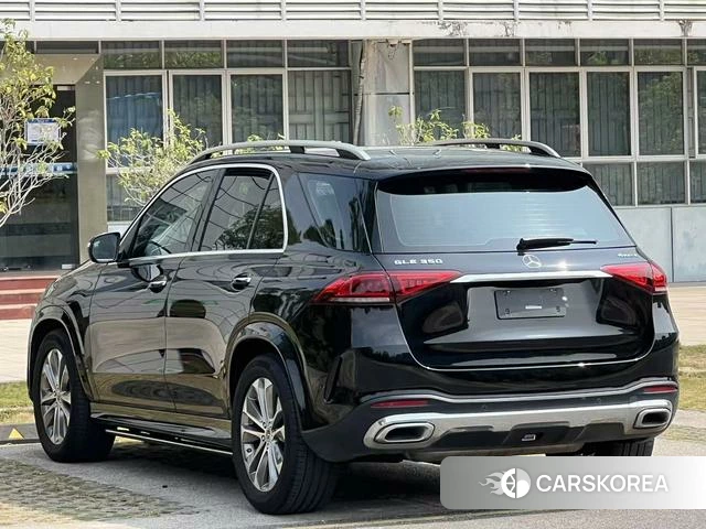 Mercedes-Benz GLE 2021 Черный из Китая, фото 2