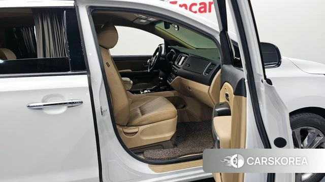 Kia All New Carnival 2018 Белый из Кореи, фото 2