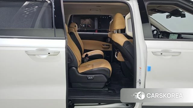 Kia Carnival 4th generation 2021 Белый из Кореи, фото 2