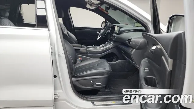 Hyundai The New Santa Fe 2023 Светло-серебряный цвет из Кореи, фото 2