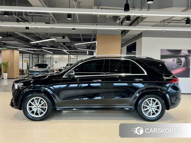 Mercedes-Benz GLE 2021 Черный из Китая, фото 2