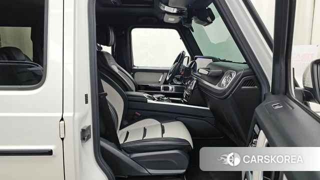 Mercedes-Benz G-Class W463b 2019 Белый из Кореи, фото 2