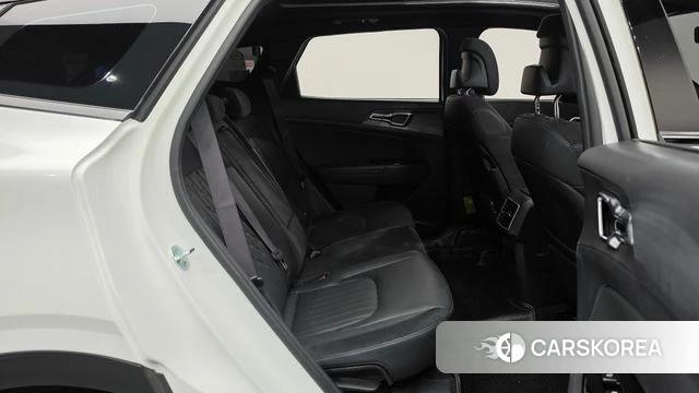 Kia Sportage 5th Generation 2024 Белый из Кореи, фото 2