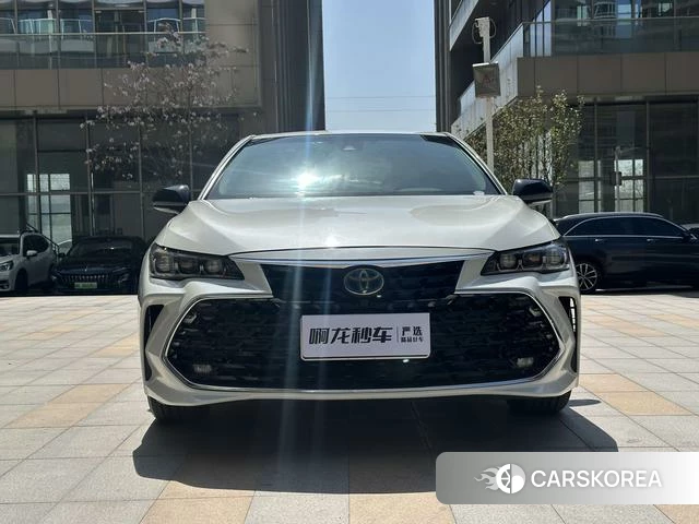 Toyota Avalon 2021 Белый из Китая, фото 2