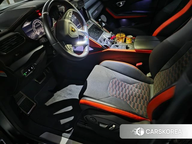 Lamborghini Urus 2022 Черный из Кореи, фото 2