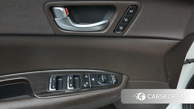 Kia The New K5 2nd generation 2019 Белый из Кореи, фото 2