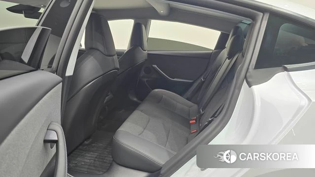 Tesla Model 3 2026 Белый из Кореи, фото 2
