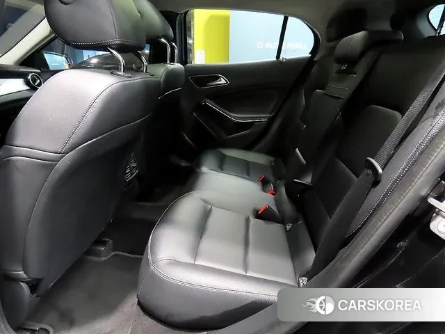 Mercedes-Benz GLA-Class X156 2019 Черный из Кореи, фото 2