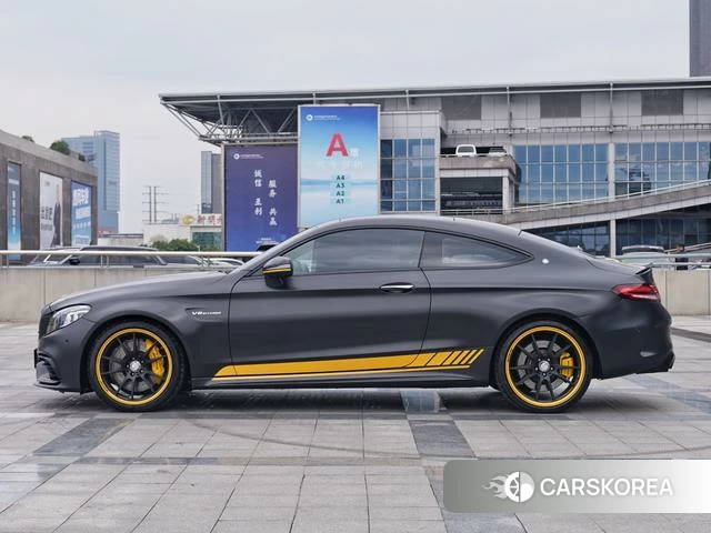 Mercedes-Benz AMG C-Class 2021 Черный из Китая, фото 2