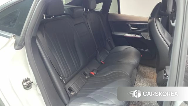 Mercedes-Benz EQE V295 2022 Белый из Кореи, фото 2