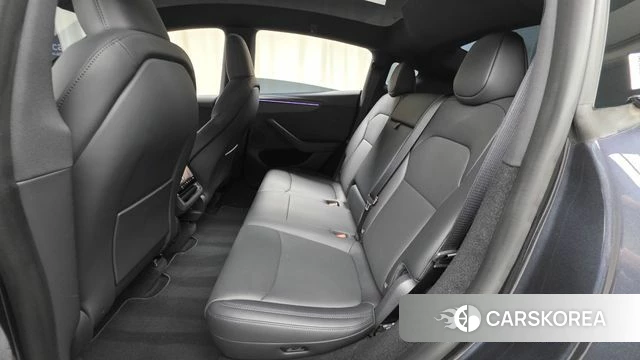 Tesla Model Y 2026 Серый из Кореи, фото 2