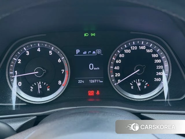Hyundai Sonata (DN8) 2019 Серебристо-серый из Кореи, фото 2