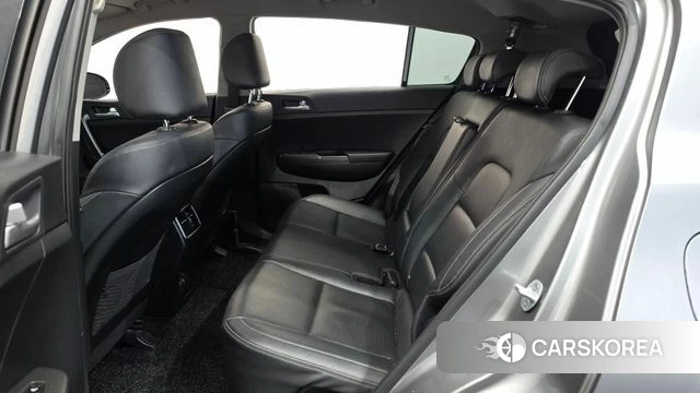 Kia Sportage The Bold 2019 Серебристо-серый из Кореи, фото 2