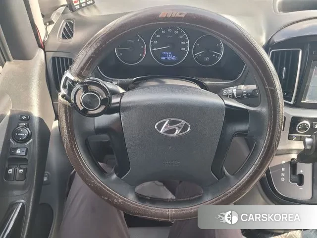 Hyundai The New Grand Starex 2018 Желтый из Кореи, фото 2