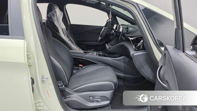 BYD Dolphin 2026 Жемчужный цвет из Кореи, фото 2