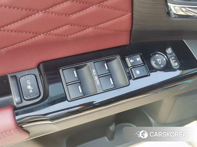Honda Elysion 2022 Коричневый из Китая, фото 2