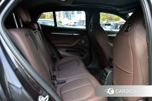 BMW X2 2021 Черный из Китая, фото 2