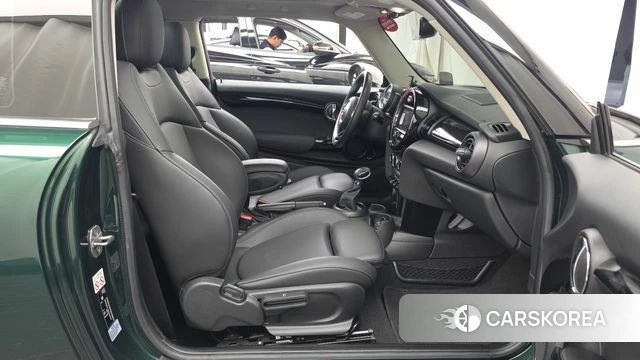 Mini Cooper 2018 Темно-зеленый из Кореи, фото 2