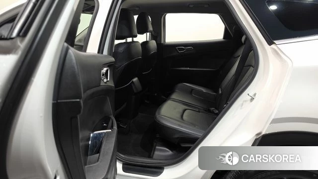 Kia Sportage 5th Generation 2022 Белый из Кореи, фото 2