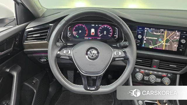 Volkswagen 7th Generation of Jetta 2021 Белый из Кореи, фото 2