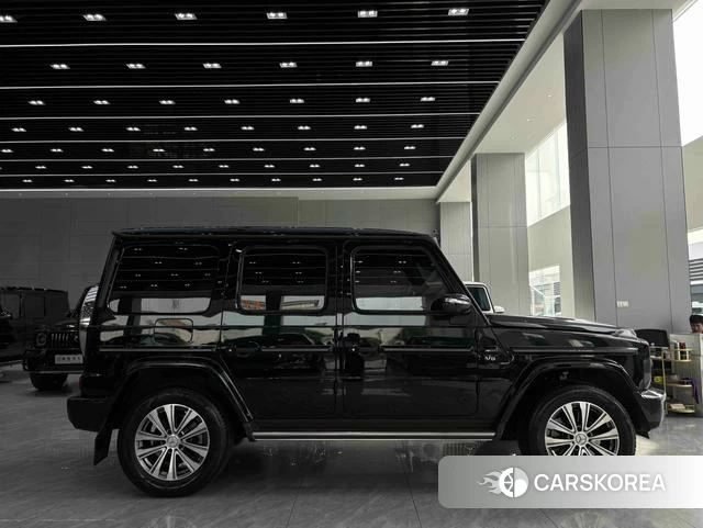 Mercedes-Benz G-Class 2023 Черный из Китая, фото 2