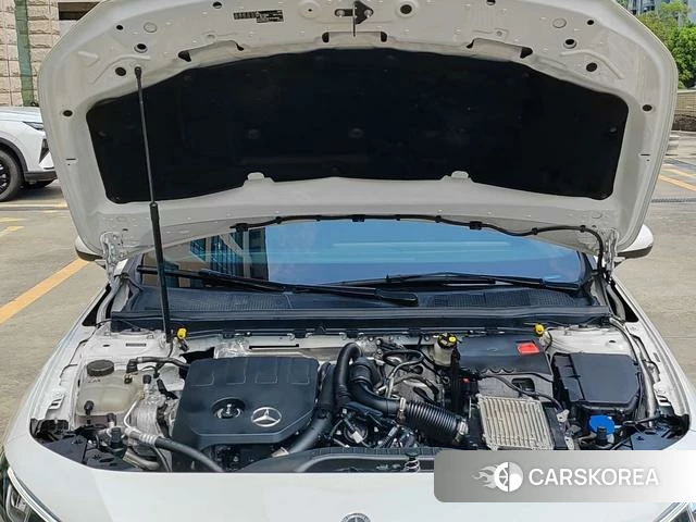 Mercedes-Benz A-Class 2023 Белый из Китая, фото 2