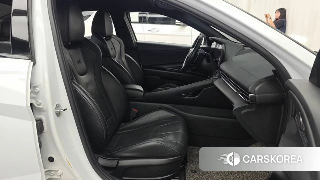Hyundai Avante (CN7) 2021 Белый из Кореи, фото 2