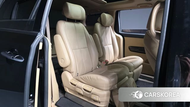 Kia The New Carnival 2018 Черный из Кореи, фото 3