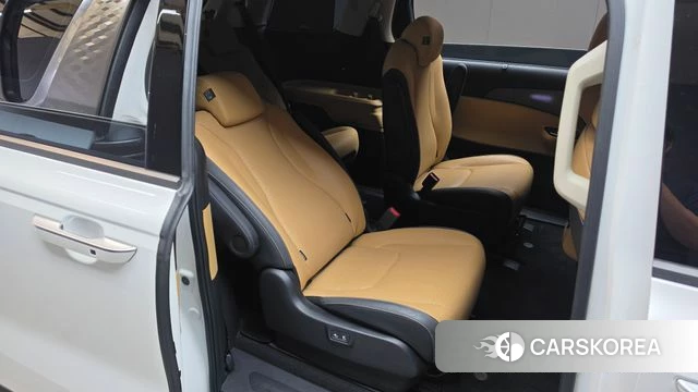 Kia Carnival 4th generation 2023 Белый из Кореи, фото 2