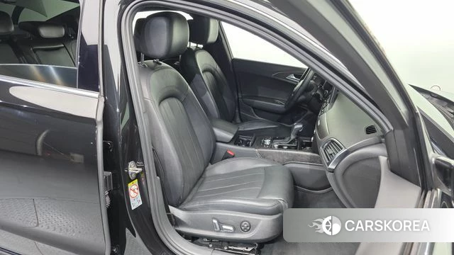 Audi New A6 2018 Черный из Кореи, фото 2