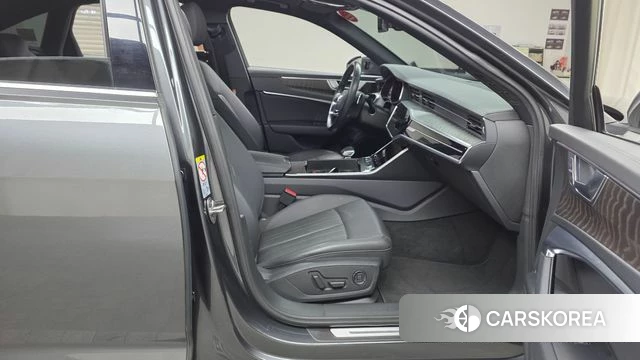 Audi A6 (C8) 2021 Серый из Кореи, фото 2