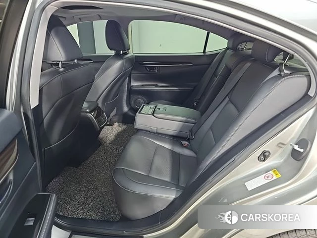 Lexus New ES350 2018 Серый из Кореи, фото 2