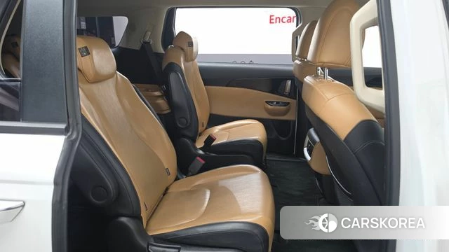 Kia Carnival 4th generation 2022 Белый из Кореи, фото 2
